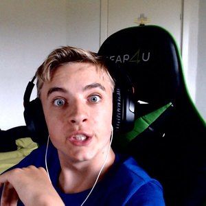 Meet your Posher, Marcus